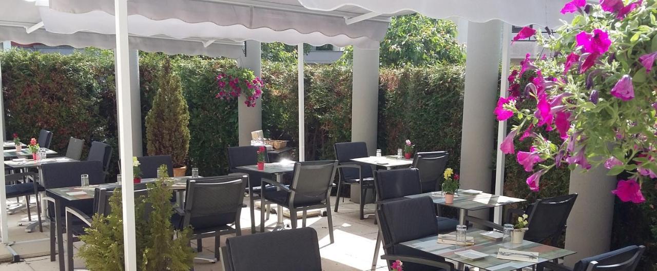 Cottage Logis Hotel - Restaurant Dudelange Eksteriør bilde